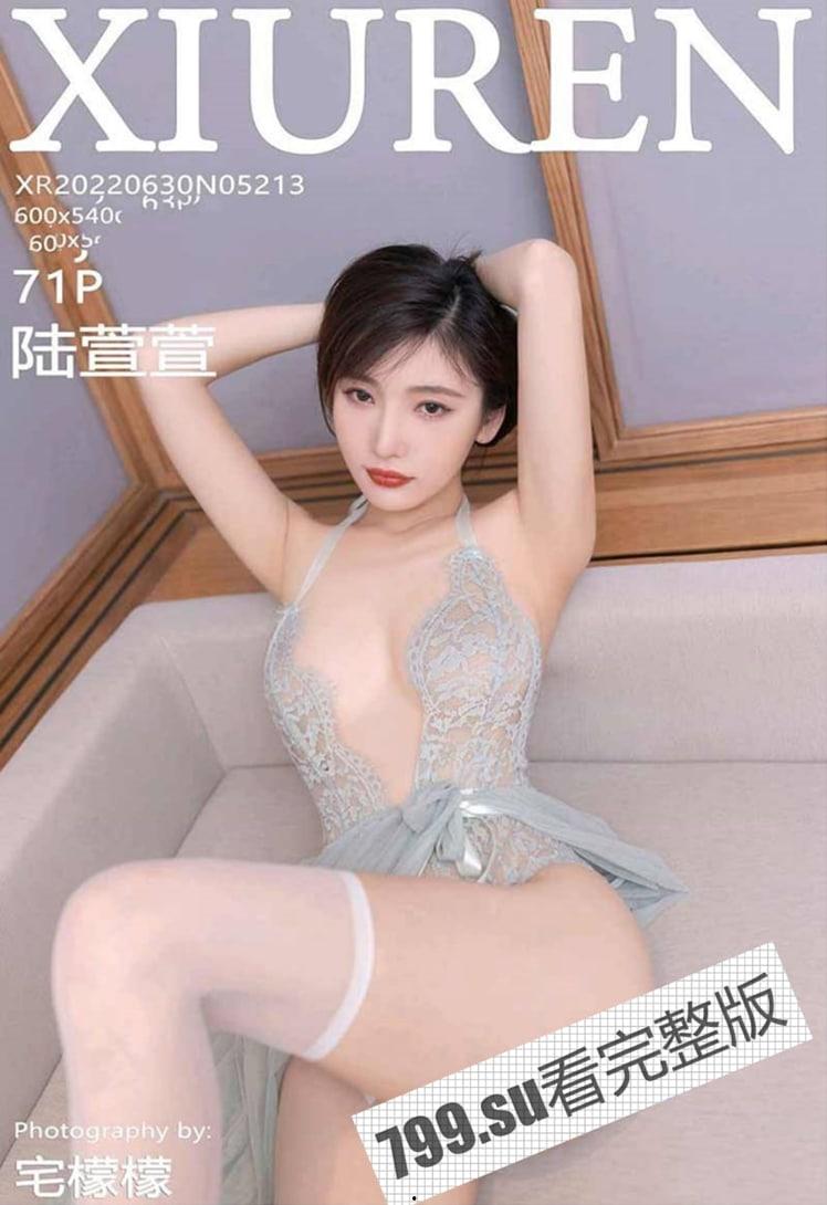 超人气网红女神 陆萱萱 高价私拍 轻透薄纱连衣美乳丰臀极品欠操-1