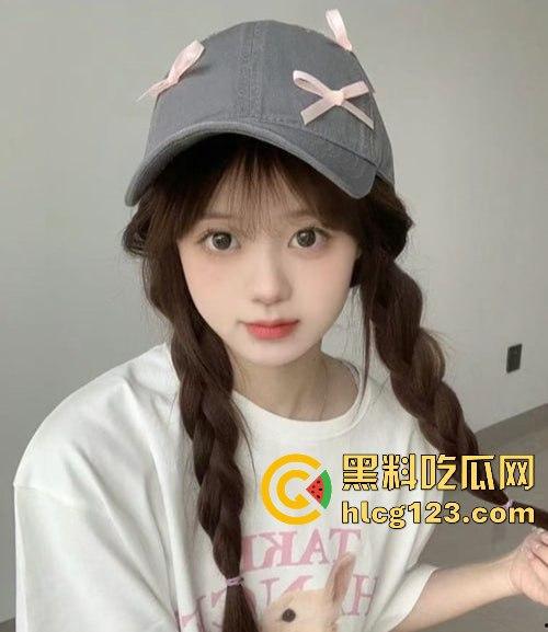 清纯前台化身肥臀母狗!淫乱视频泄露,男友狂操到屁眼红肿!-4