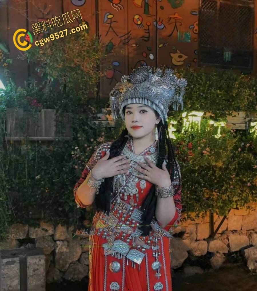 云南破瓦村哈尼族 【张者芬】,结婚前一天被炮友曝光性爱视频,全程露脸实拍,简直不讲武德 !-5