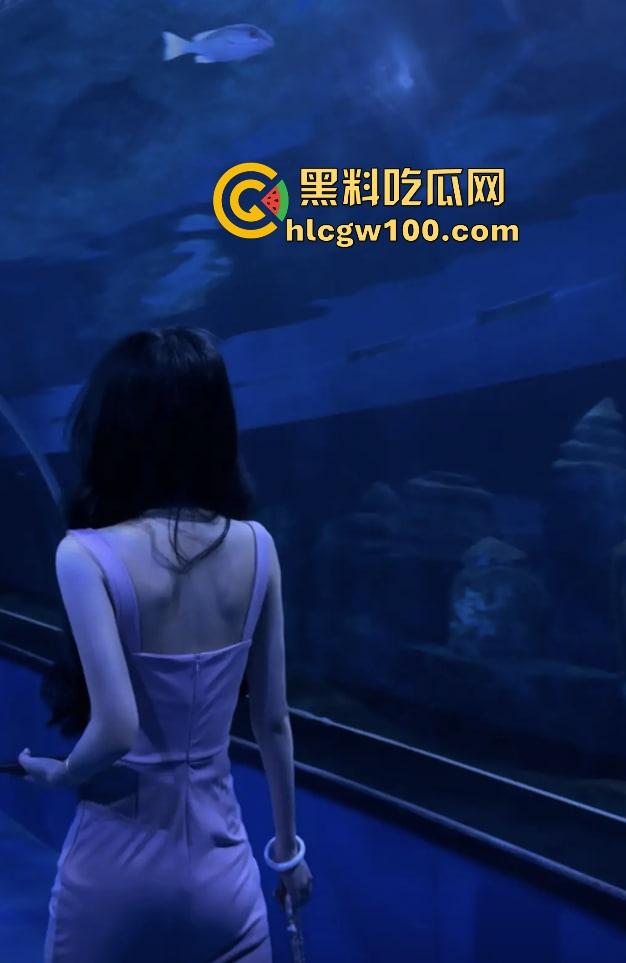 山东广饶顶级烂货『王艺珊』曝光 脚踏两条船骗钱挨操挨肏 订婚还瞒着1号男友 性爱视频转账记录全网疯传！-11