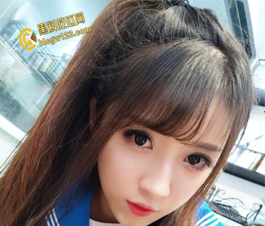 斗鱼【小女巫露娜】高跟黑丝自慰秀,假鸡巴狂插骚逼,爱液喷涌乱溅全场 !-1