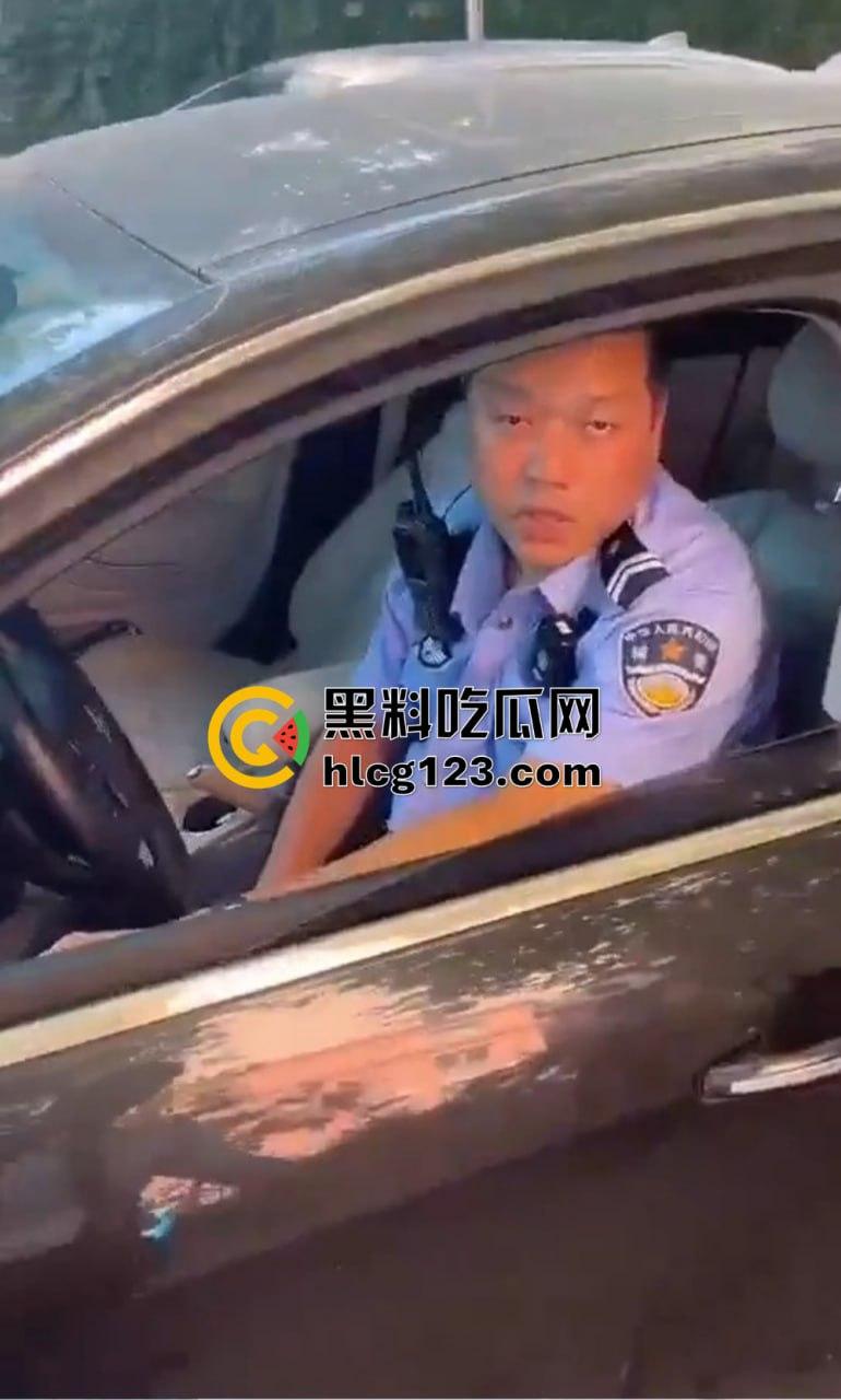 青岛逆行真是人才辈出!路虎女、辅警哥轮番上演,看来考事业编得先学会逆行!-5