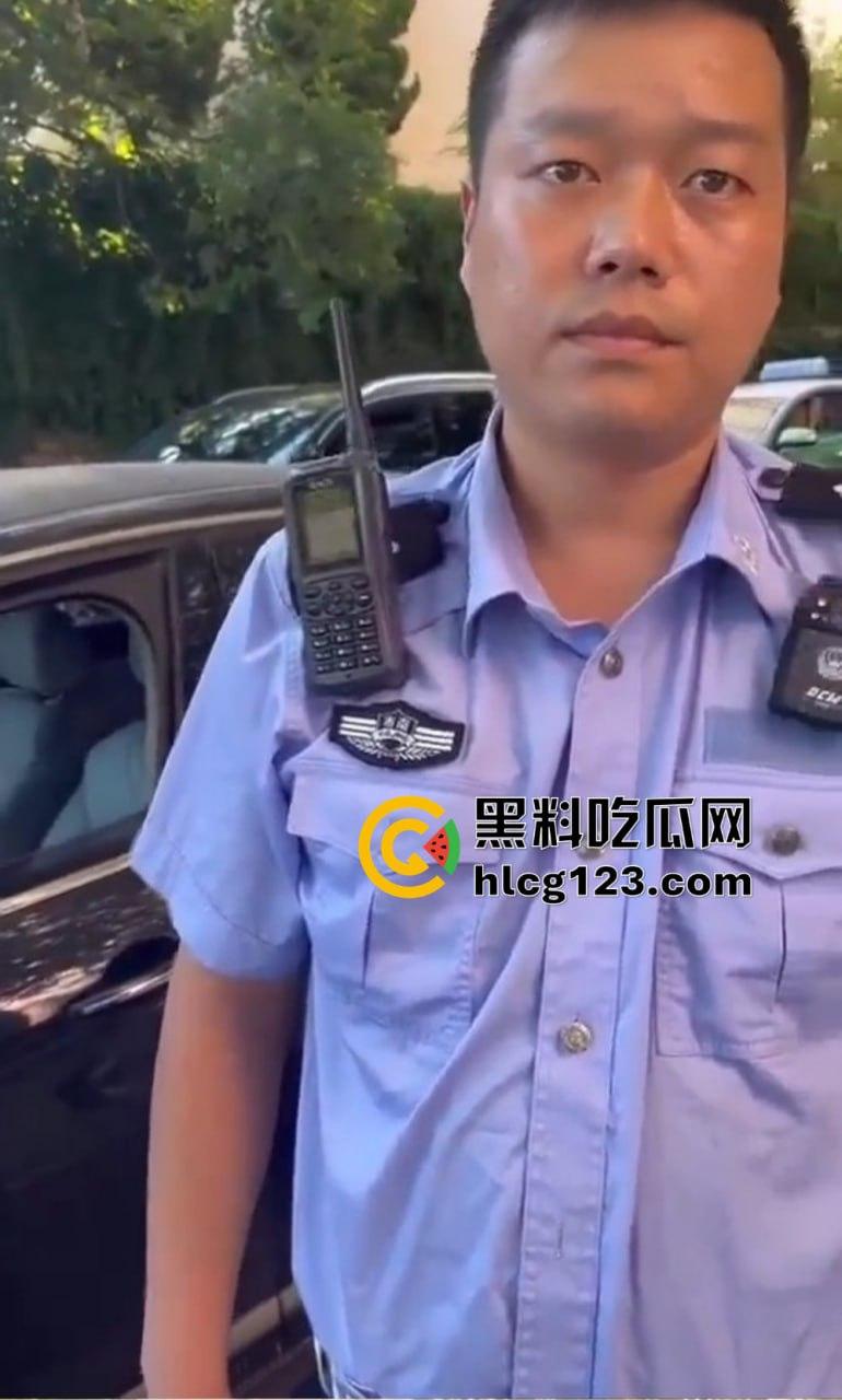 青岛逆行真是人才辈出!路虎女、辅警哥轮番上演,看来考事业编得先学会逆行!-9