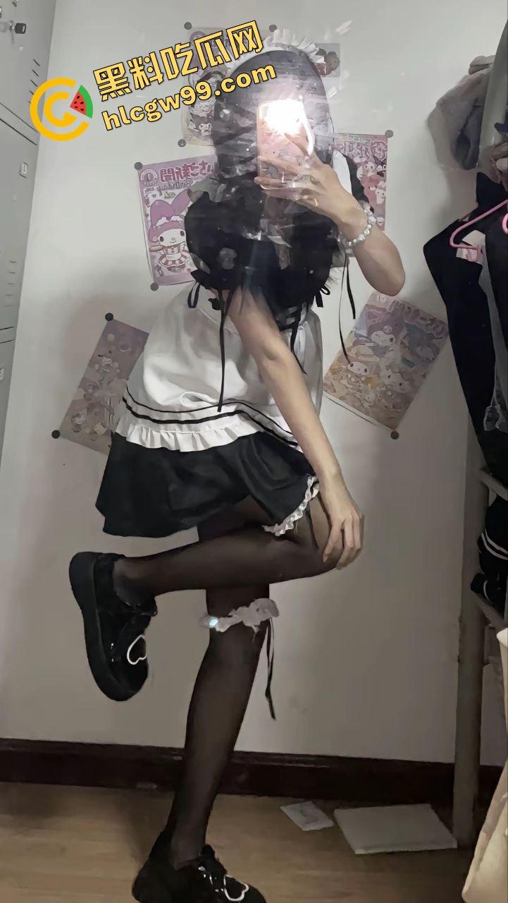 广东艺术职业反差小太妹【苏倩】女仆装JK服露奶抠逼,发骚自拍卖视频赚生活费!独家曝光流出!-2