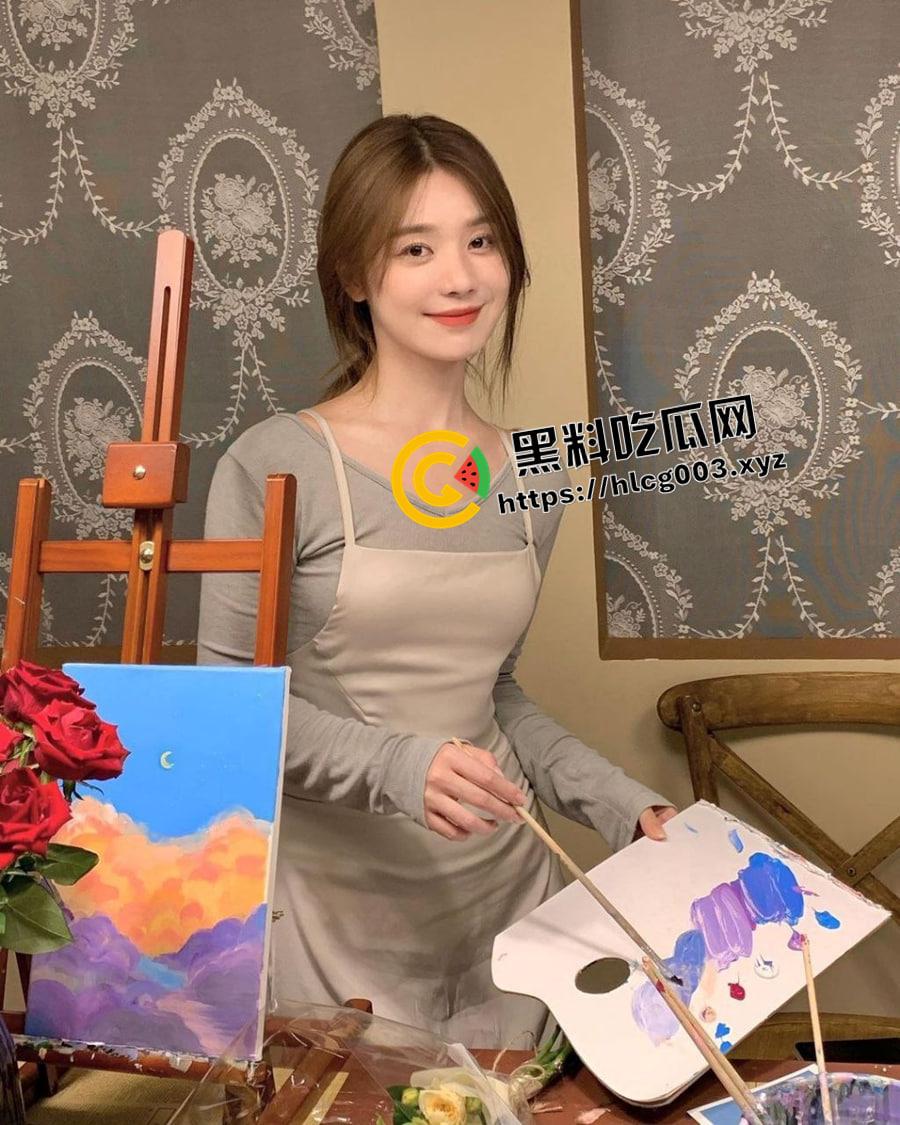 外网疯传!泰国百万粉丝网红【pimm mmss】口交自慰视频被金主流出 开朗嫩妹嘴里都是活 人美逼受罪-7