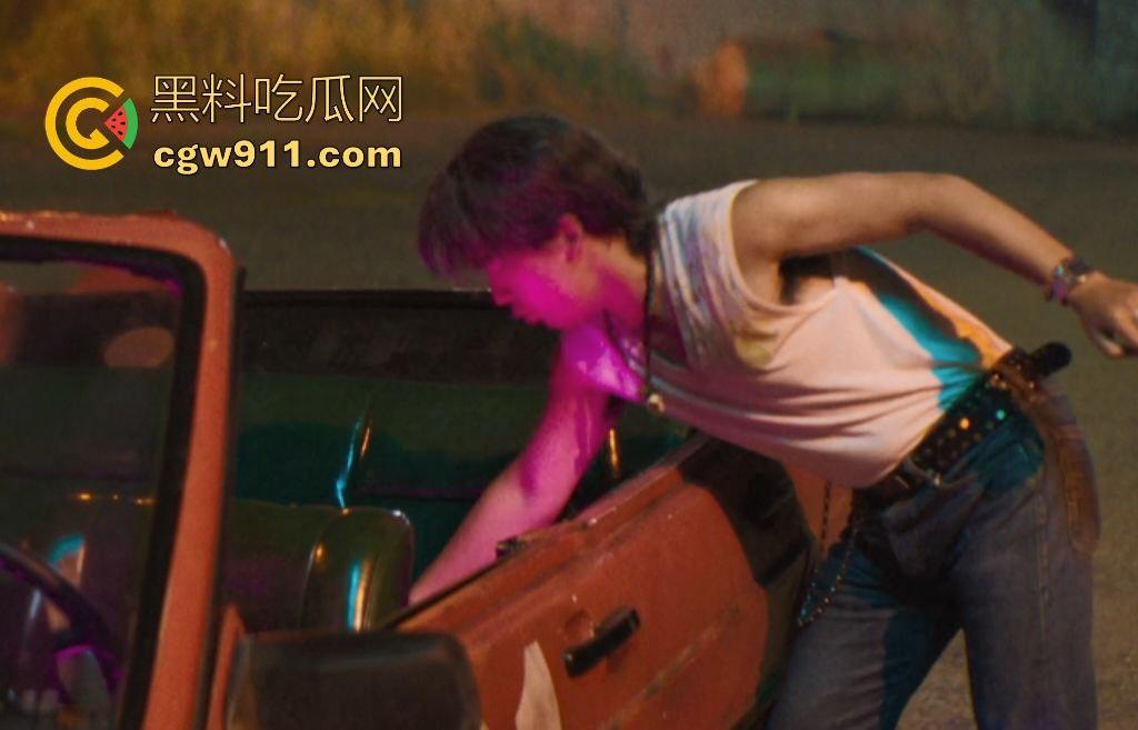 电影【脱缰者也】世纪狂飙!郭麒麟化身舅舅拐走外甥上演荒唐公路奇旅,天津街头失控崩盘,人生的脱轨还能逆转吗?-4