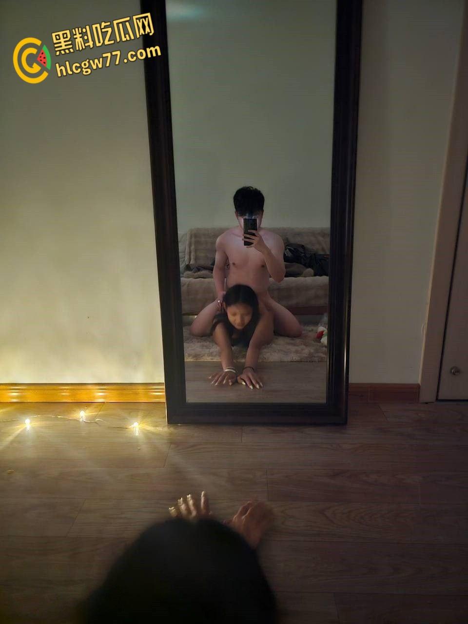 推特情侣泄密自拍，清纯反差尤物捆绑调教，口爆肥臀掀情欲狂潮！-9