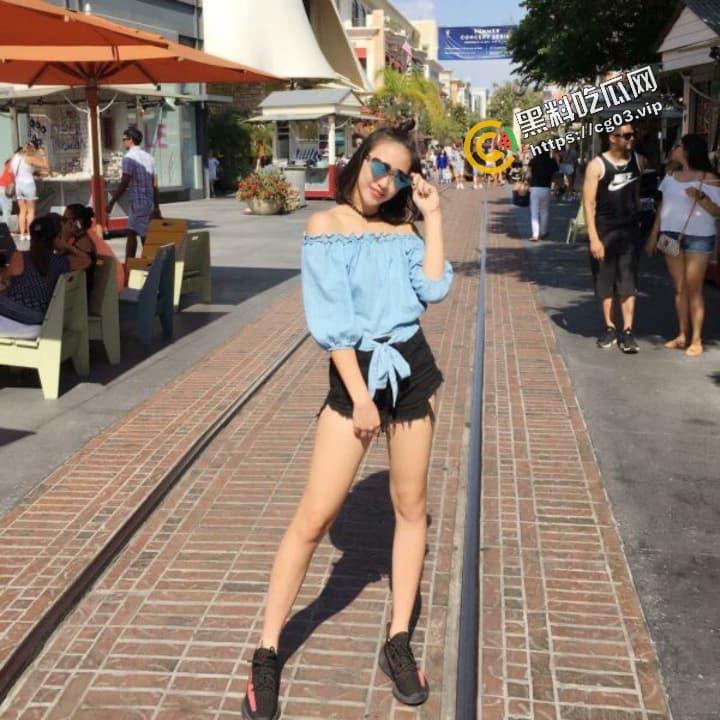 台湾崇仁医专校花【Milky】闲时会做Model 网上就流传一批大尺度私拍裸体写真  及大量生活照和tiktok视频-15