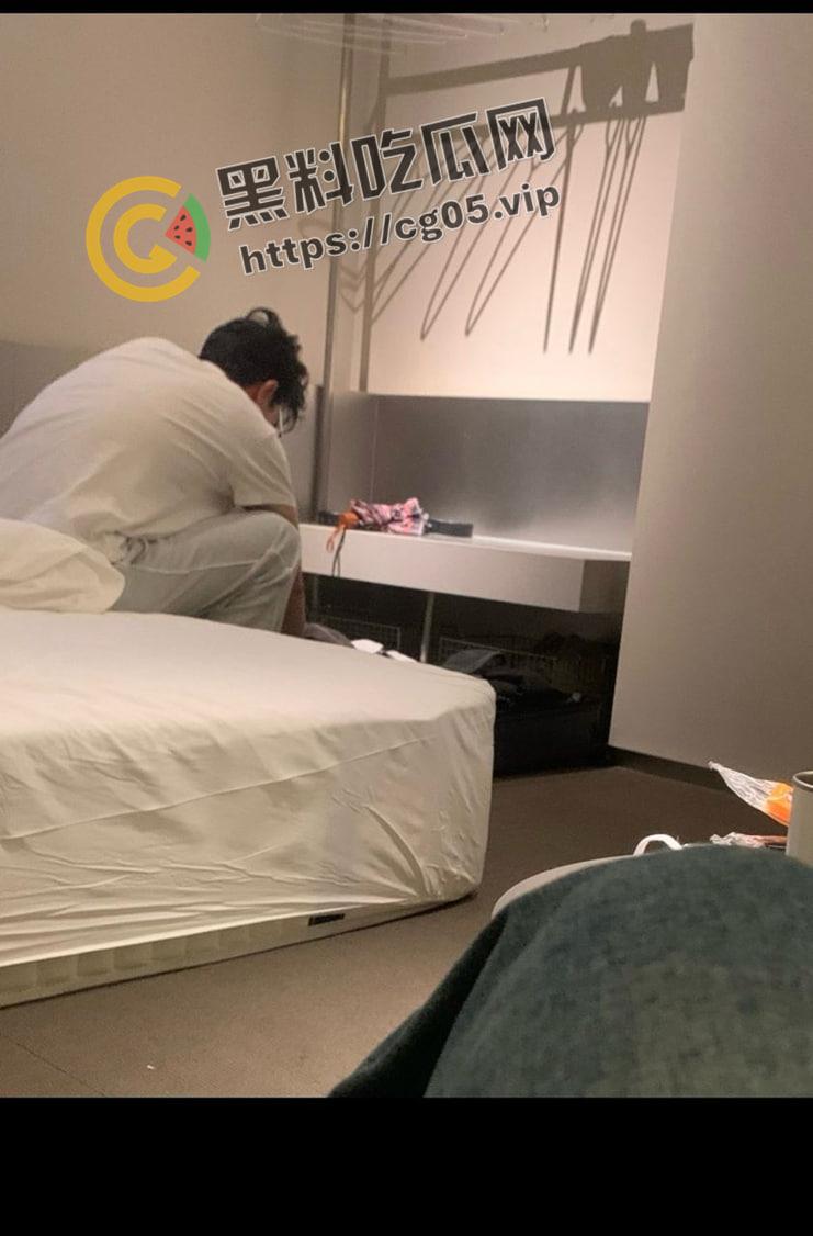 脱口秀演员【杨波】塌房 渣男实锤 睡女粉 出轨 被女粉曝光 这就是脱口秀演员的修养吗-9