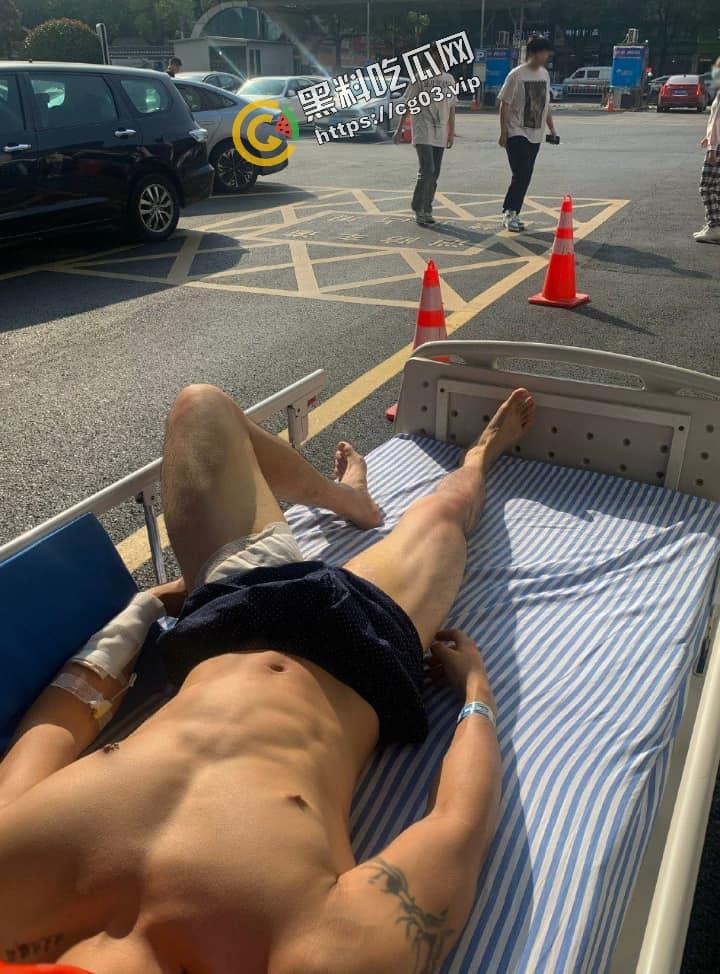 抖音【小汪肌】（车祸卧床版）同性恋体育生 真的死了都要作秀-6